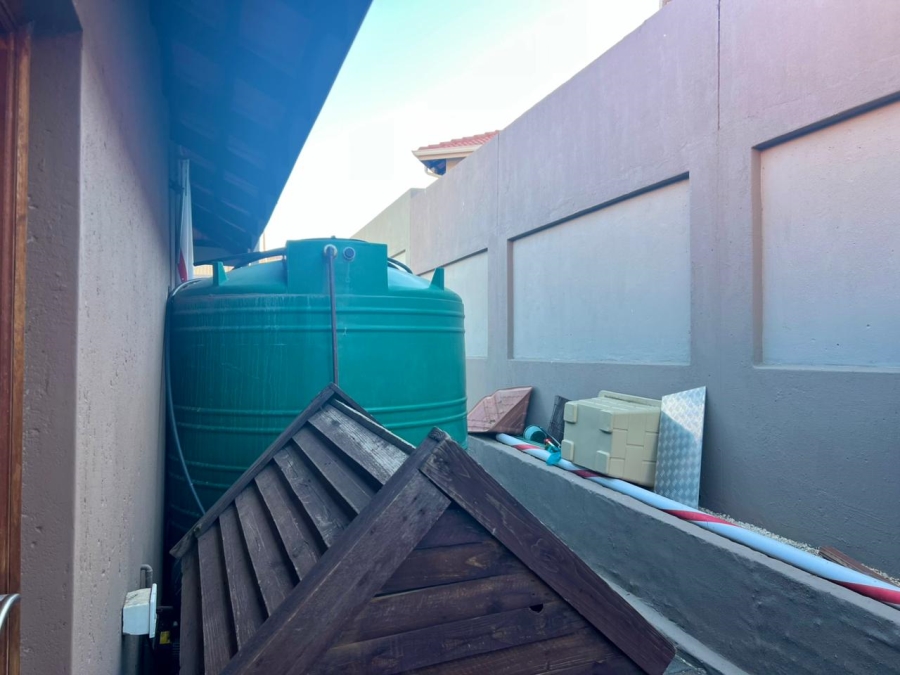 4 Bedroom Property for Sale in Cashan North West